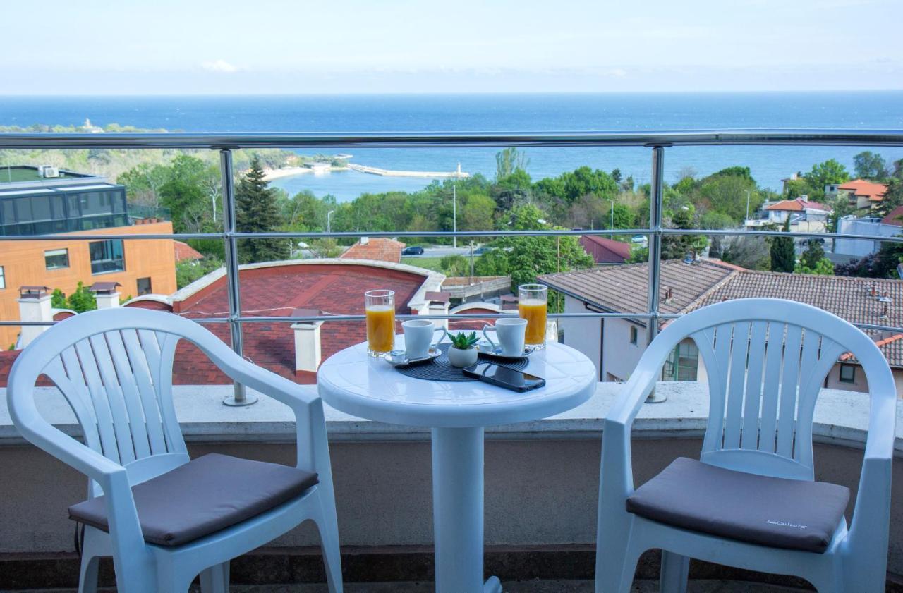 Black Sea Narcissus - Quiet Studio With Amazing Sea View Варна Екстериор снимка