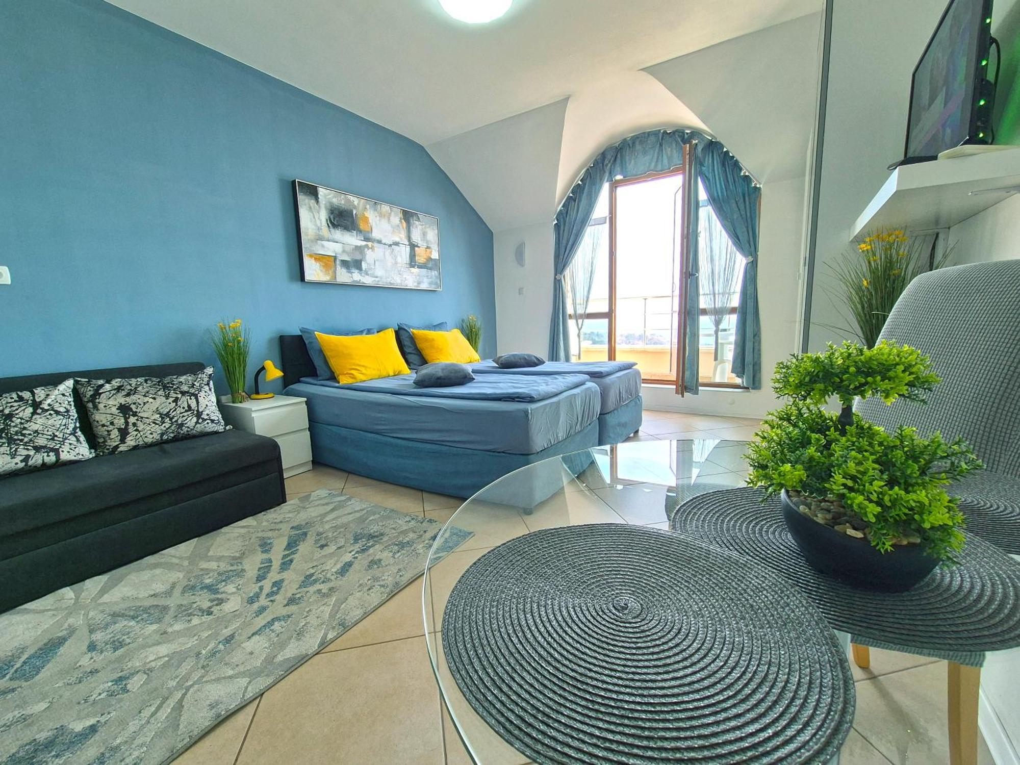 Black Sea Narcissus - Quiet Studio With Amazing Sea View Варна Екстериор снимка
